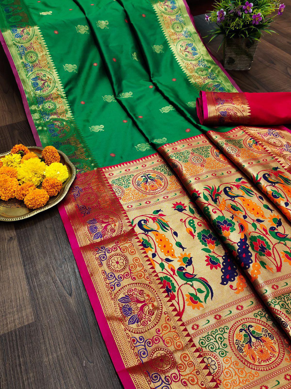 Tiffany Blue Zari Woven Traditional Peshwai Paithani Silk Saree With S –  zarikaariindia.com